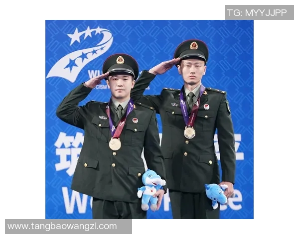 张强的羽毛球人生:从青涩少年到竞技场上的传奇之路