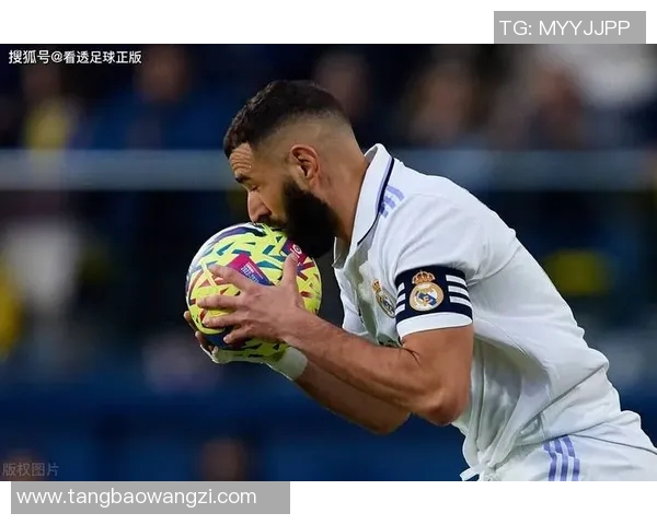 本泽马：从天才少年到足球巨星的辉煌旅程与传奇故事