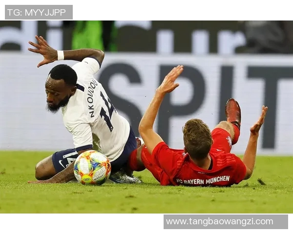 热刺与拜仁在奥迪杯的激烈对决展现足球魅力与战术智慧