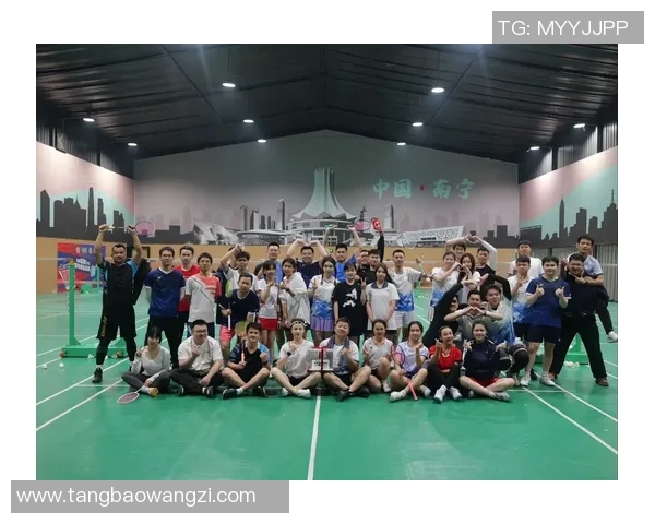 南京羽毛球队在羽毛球节奏排名中创新高展现实力与团队协作精神