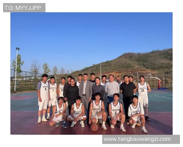 广州篮球队在锦标赛中的团队协作表现分析与评价