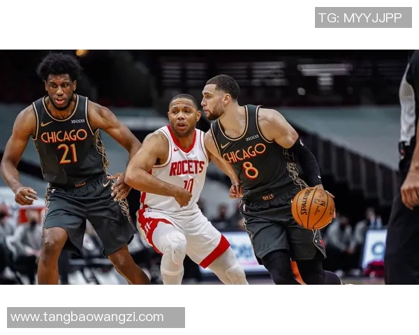 公牛与湖人激战正酣NBA直播精彩瞬间回顾与分析 公牛与湖人激战正酣NBA直播精彩瞬间回顾与分析